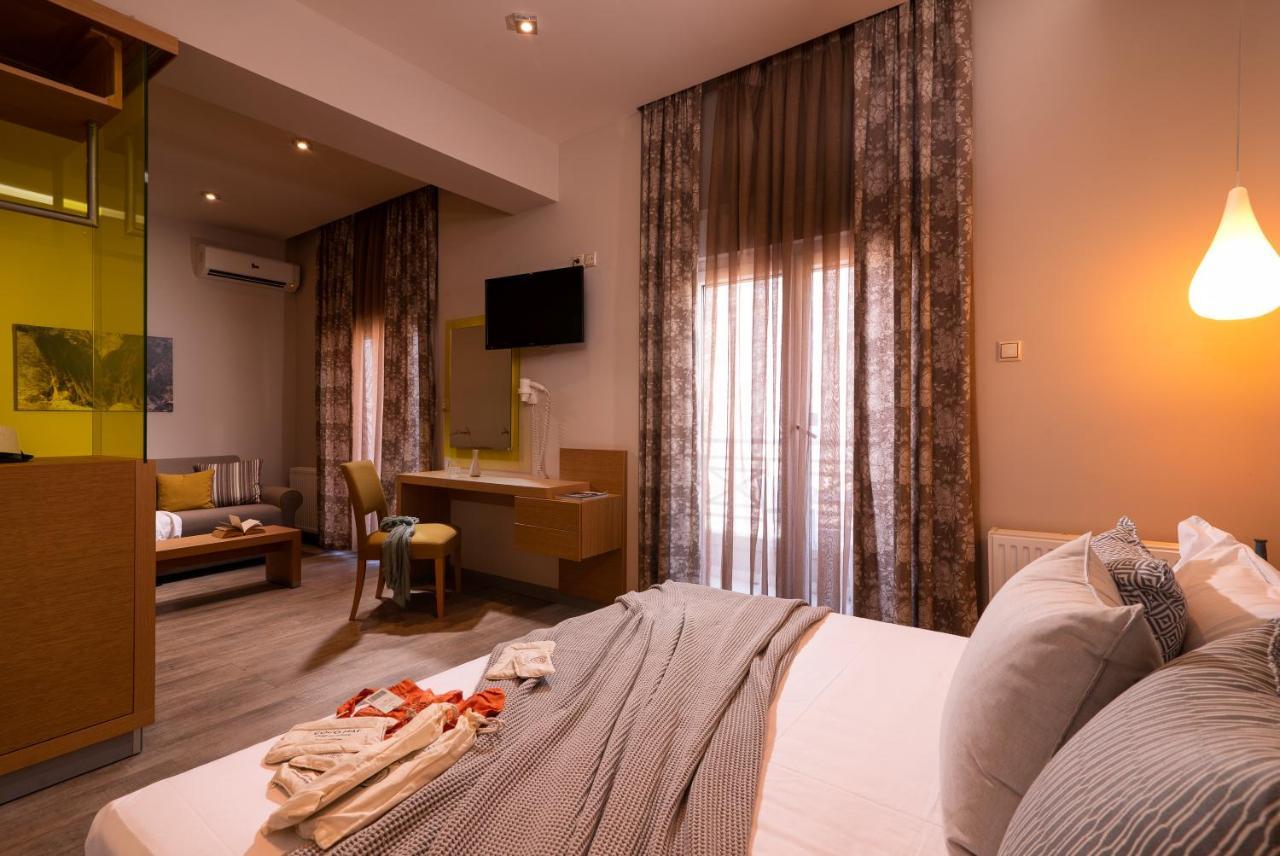 George Hotel Лименария Екстериор снимка